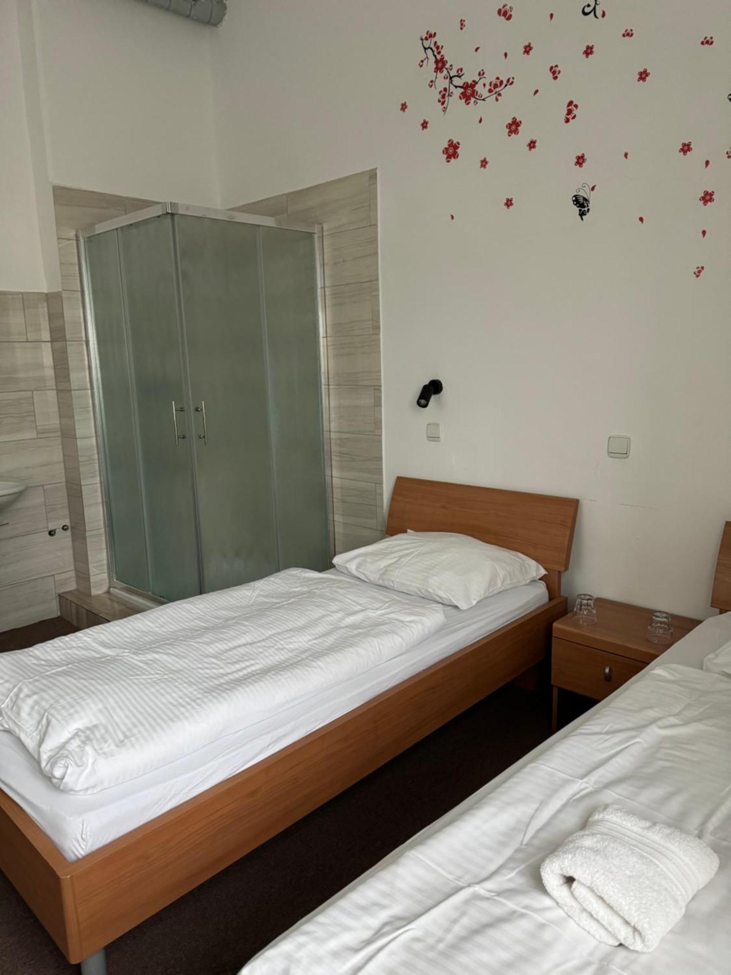 Guesthouse Pri Tonetu Ptuj Exteriör bild