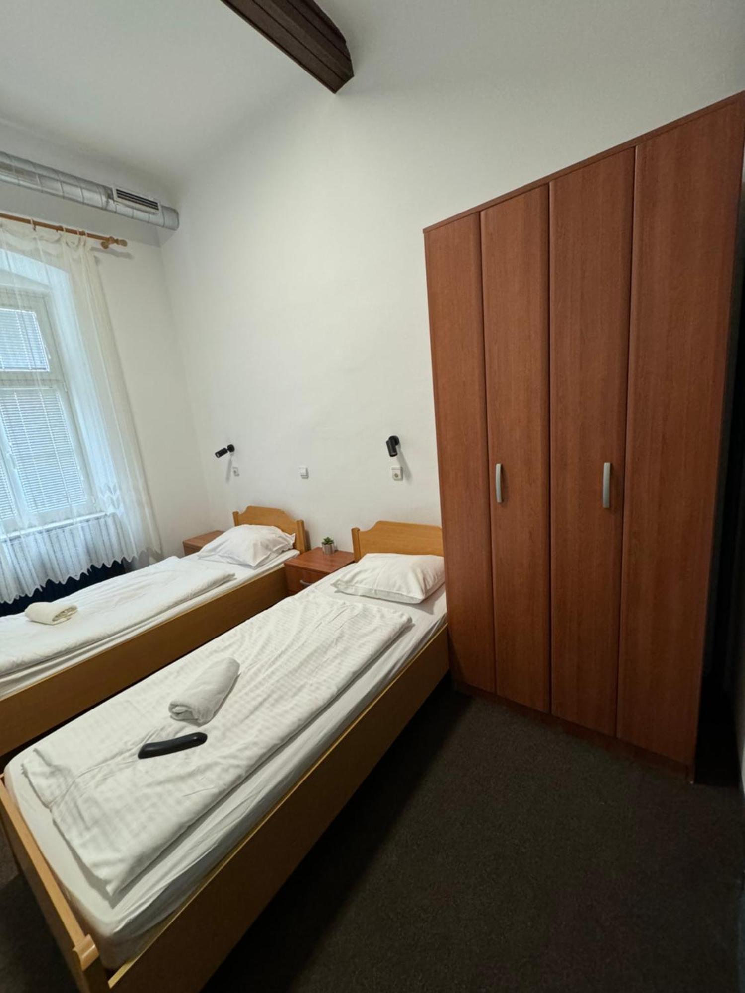 Guesthouse Pri Tonetu Ptuj Exteriör bild