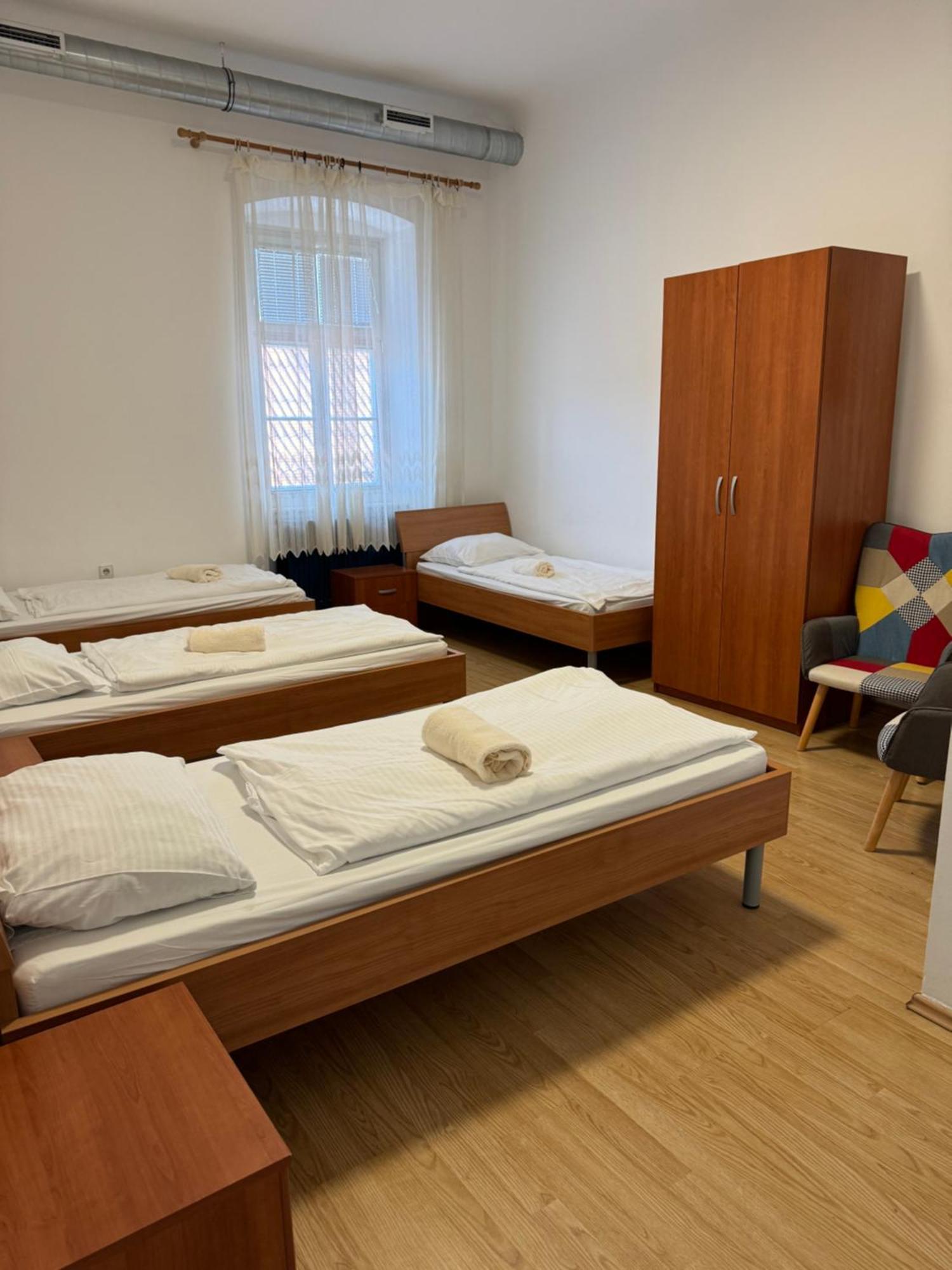 Guesthouse Pri Tonetu Ptuj Exteriör bild